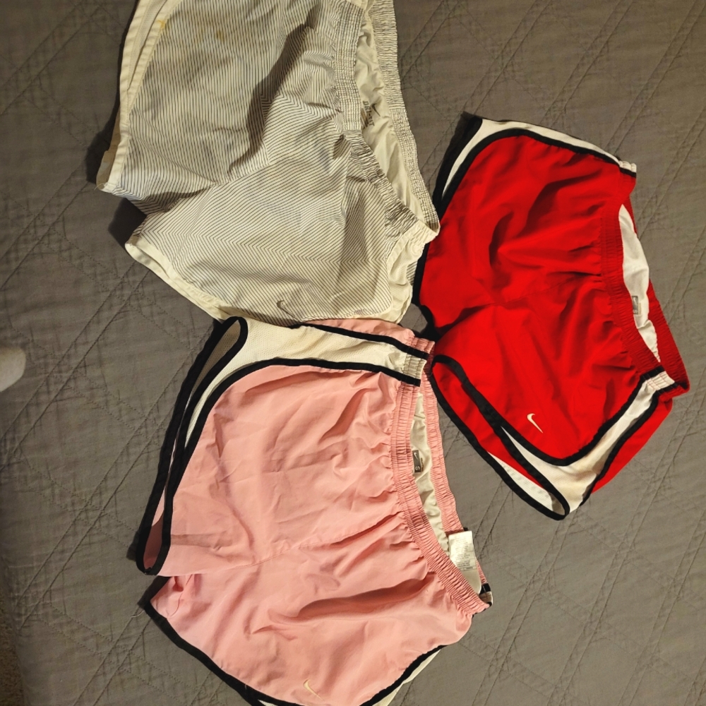 3 Nike Tempo Shorts Size Small